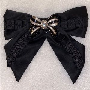 White House Black Market Bow Shape Pin / Brooch
